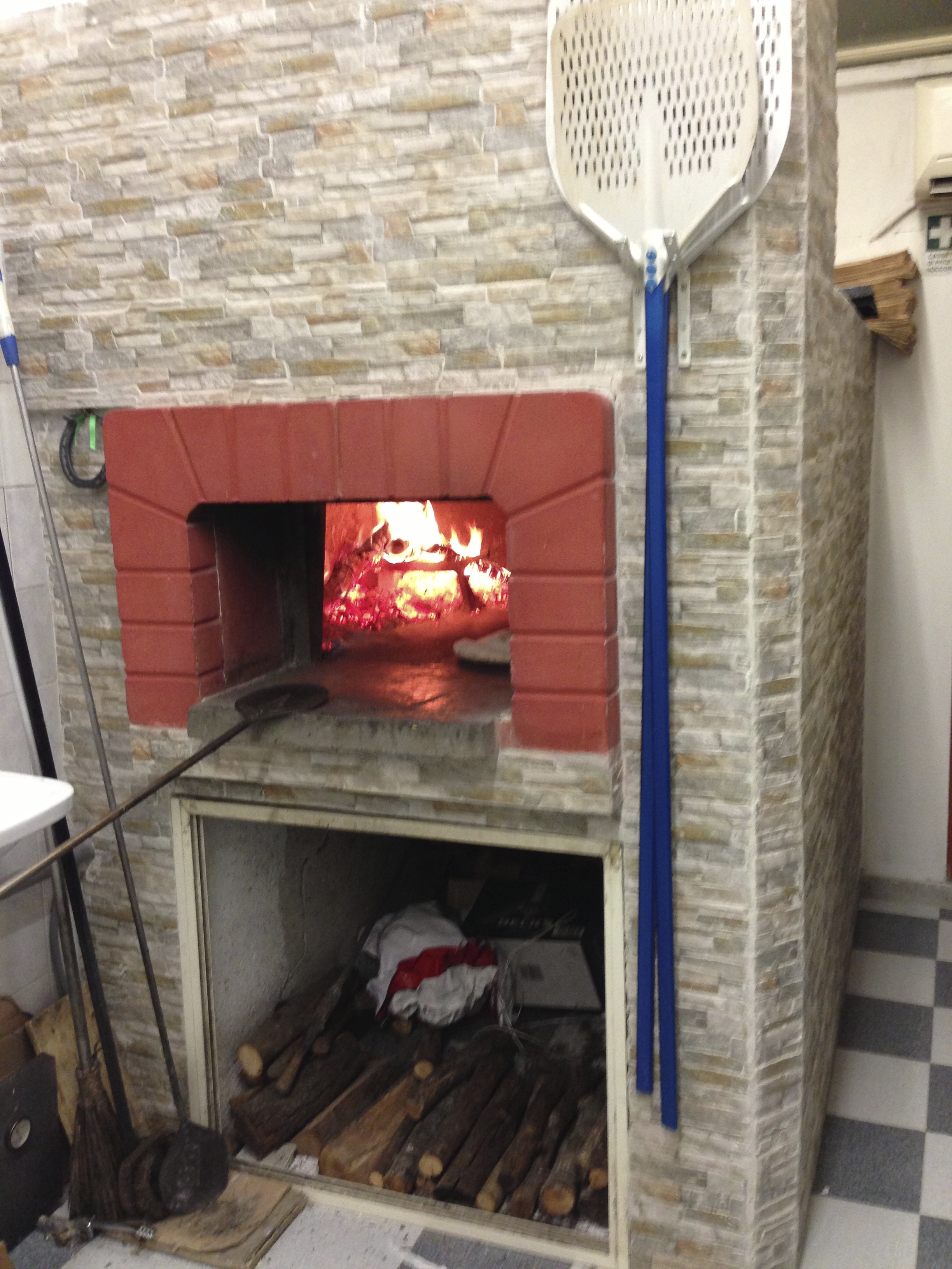 Italské pece na pizzu ZIO CIRO pro komerční použítí 